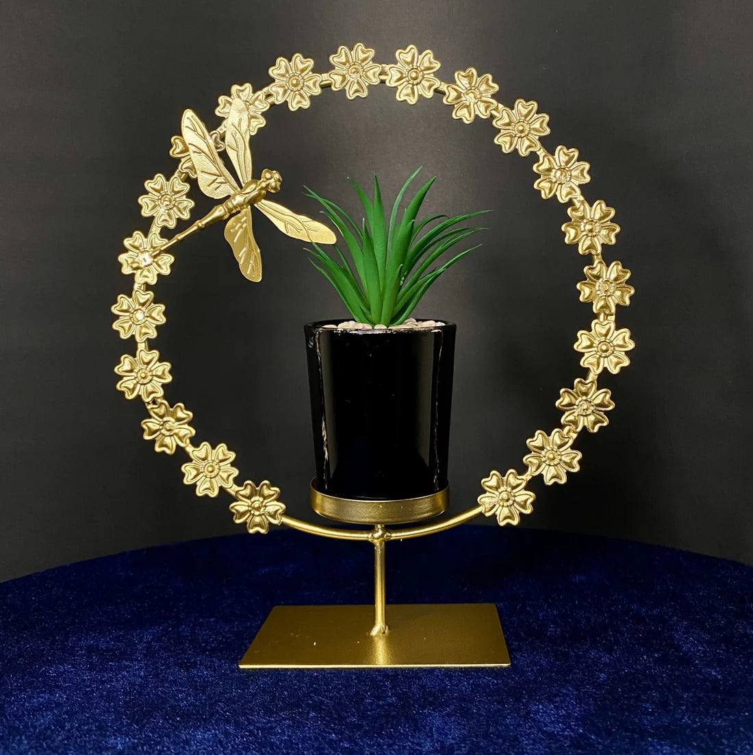 METALLIC PLANTER WITH POT