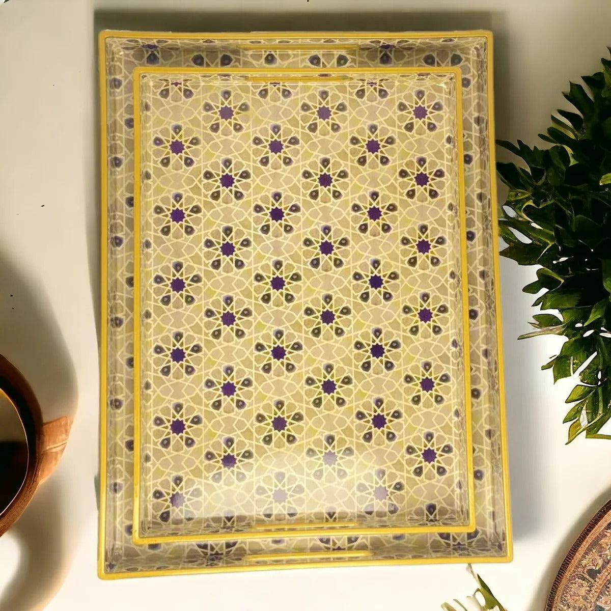 BROWN PATTERN TRAYS (SET OF 2)