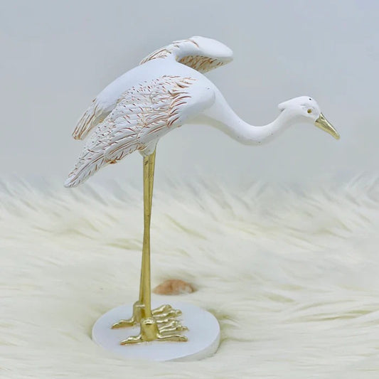 DECORATIVE FLAMINGO SCULPTURE