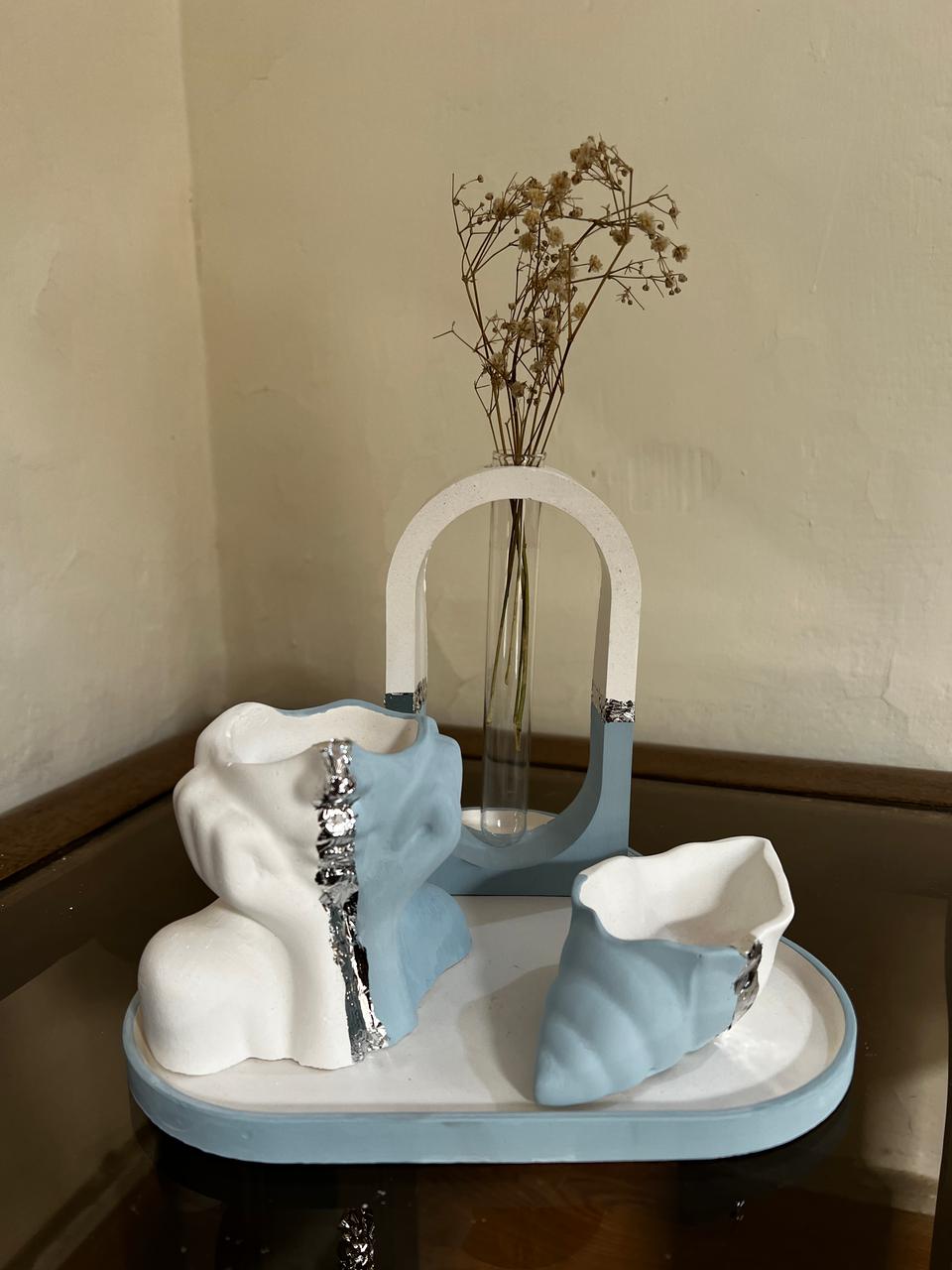 ROUND DESIGN TRAY SET