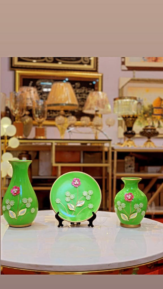 EUROPEAN CERAMIC VASE (SET OF 3)