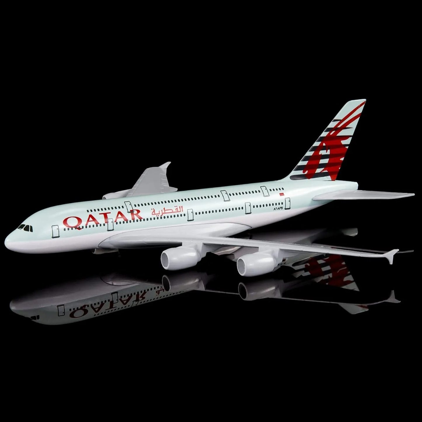 QATAR AIRWAY AIRPLANE MODEL