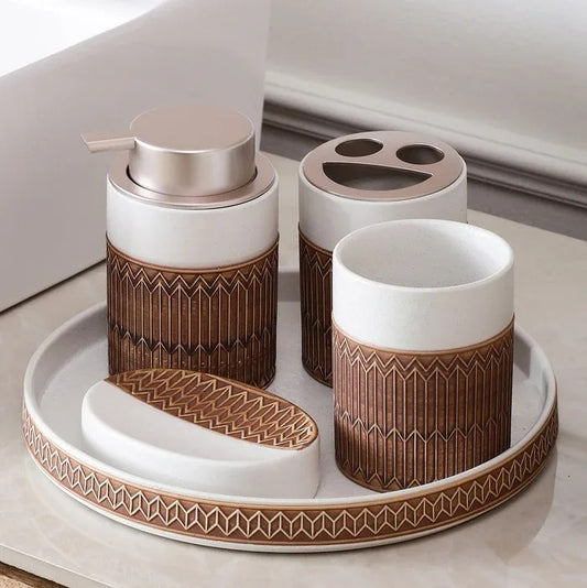 LUXURIOUS BATH SET WITH TRAY