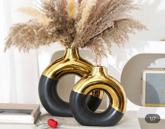 LARGE SIZES DONUT SHAPE VASES (SET OF 2)