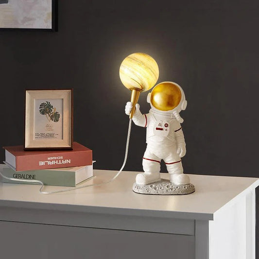 ASTRONAUT DECOR TABLE LAMP