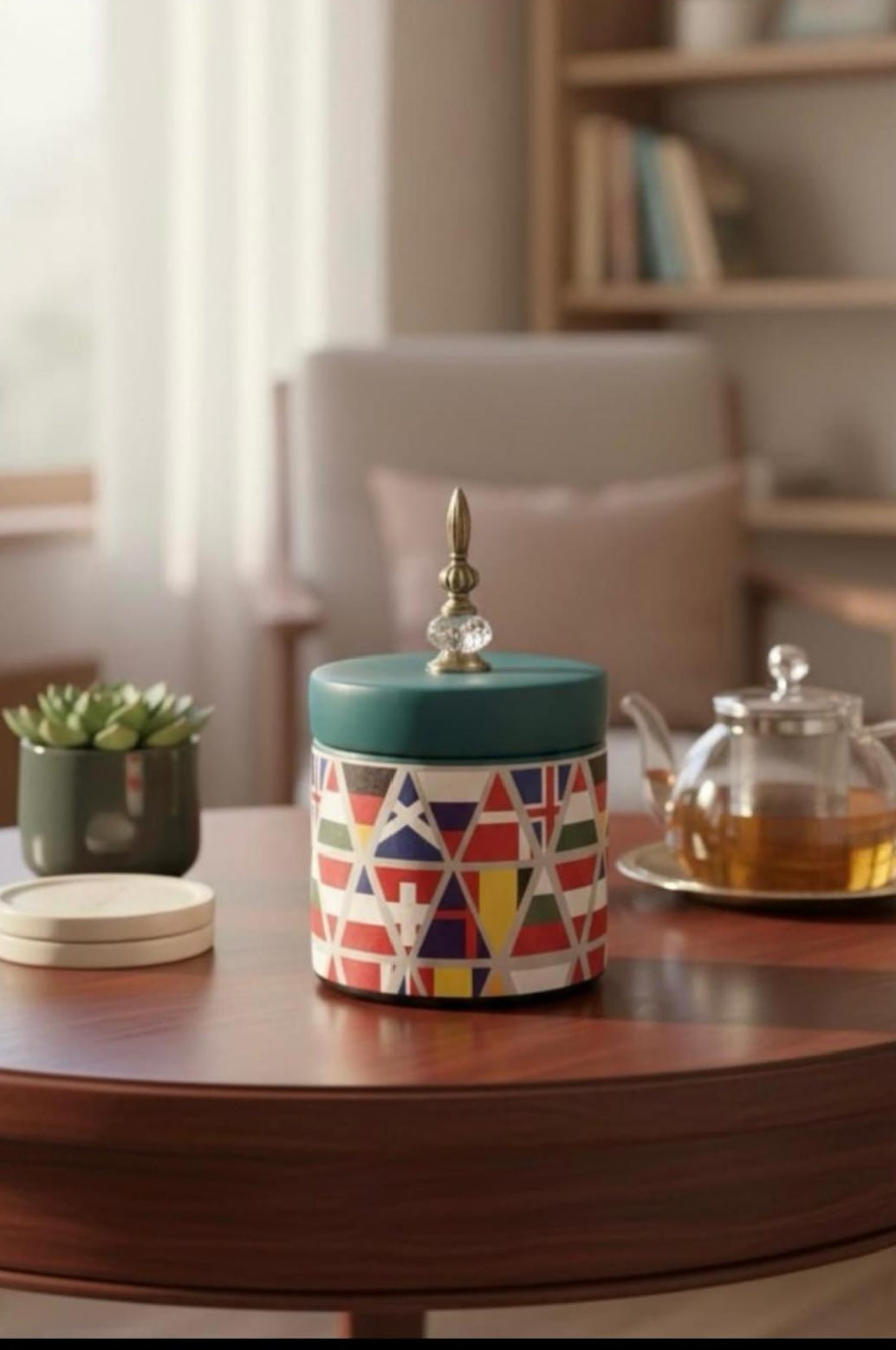 DECORATIVE ABSTRACT VASE WITH LID