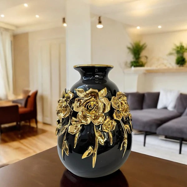 BLACK CERAMIC FLORET VASE