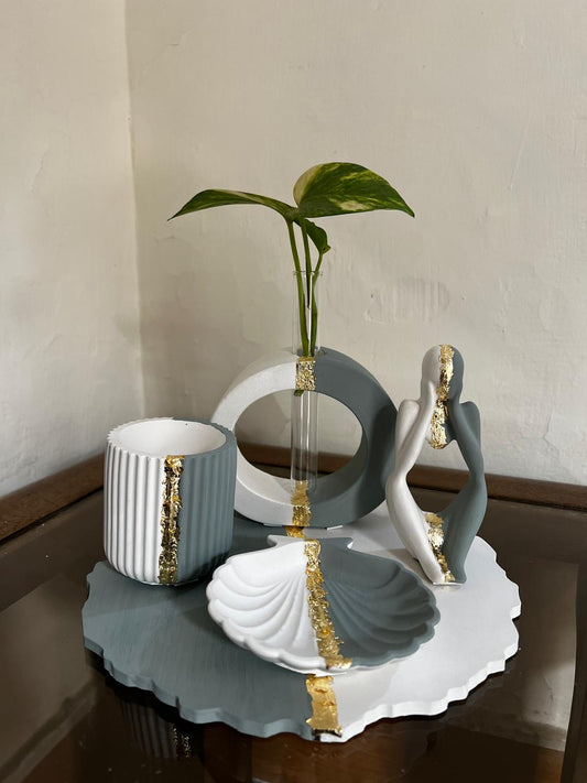 ROUND DESIGN TRAY SET