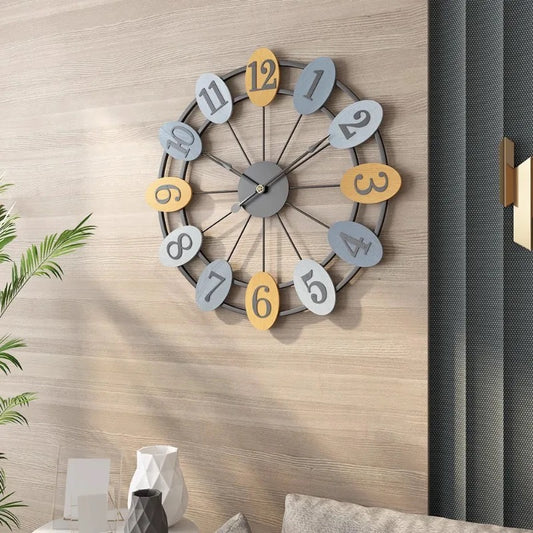 ABSTRACT METALLIC WALL CLOCK