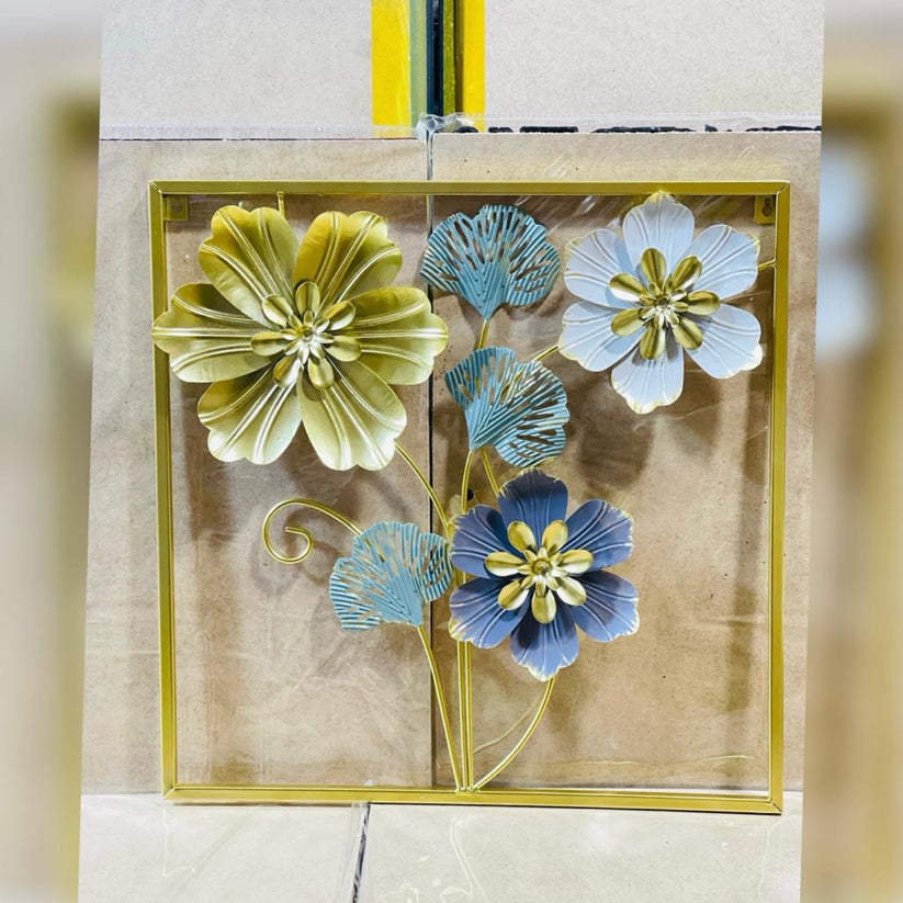 METALLIC FLORET WALL HANGING