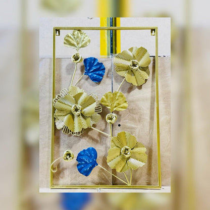 METALLIC FLORET WALL HANGING