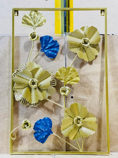 METALLIC FLORET WALL HANGING