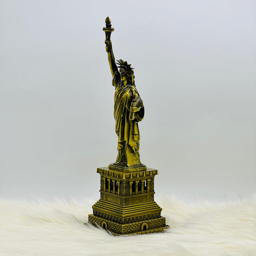 METAL STATUE OF LIBERTY