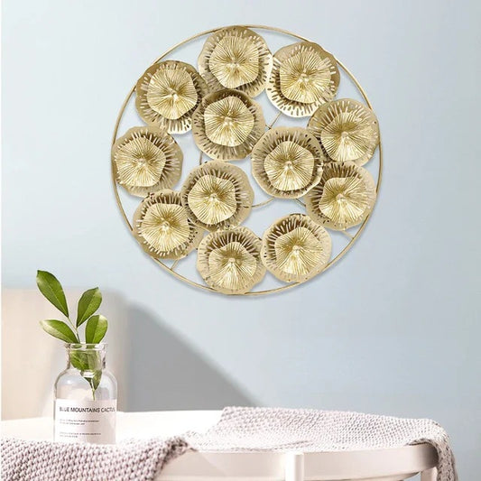 GOLDEN ROUND LEAFLET WALL HANGING