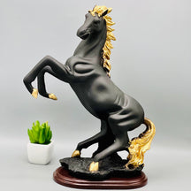 DISCERNING BLACK HORSE SCULPTURE