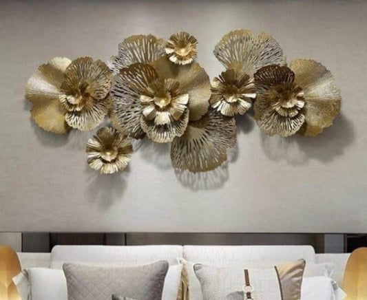 FOLRET METALLIC WALL HANGING (52 × 26)