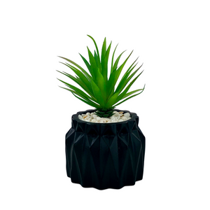 BLACK TEXTURE POT PLANTER