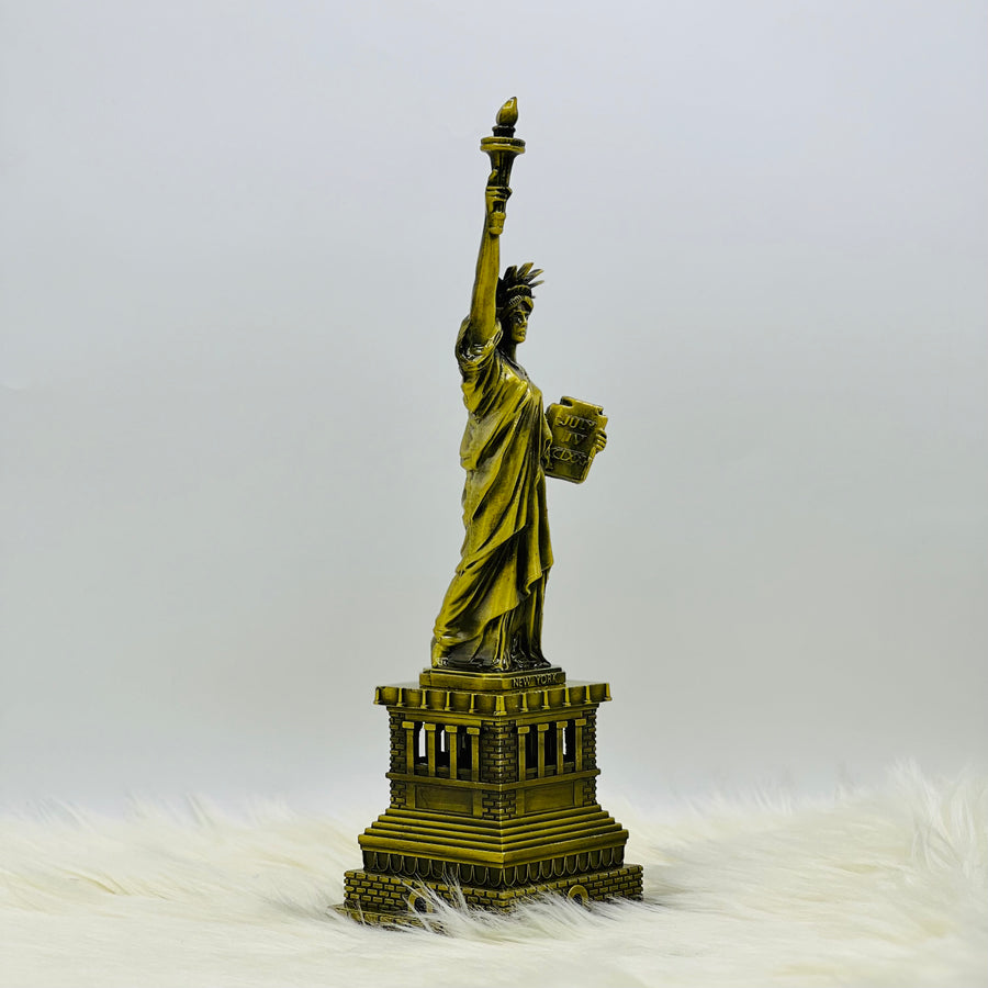 METAL STATUE OF LIBERTY