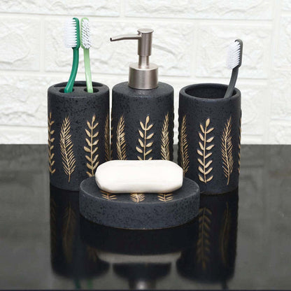 BLACK LEAFLET BATH SET