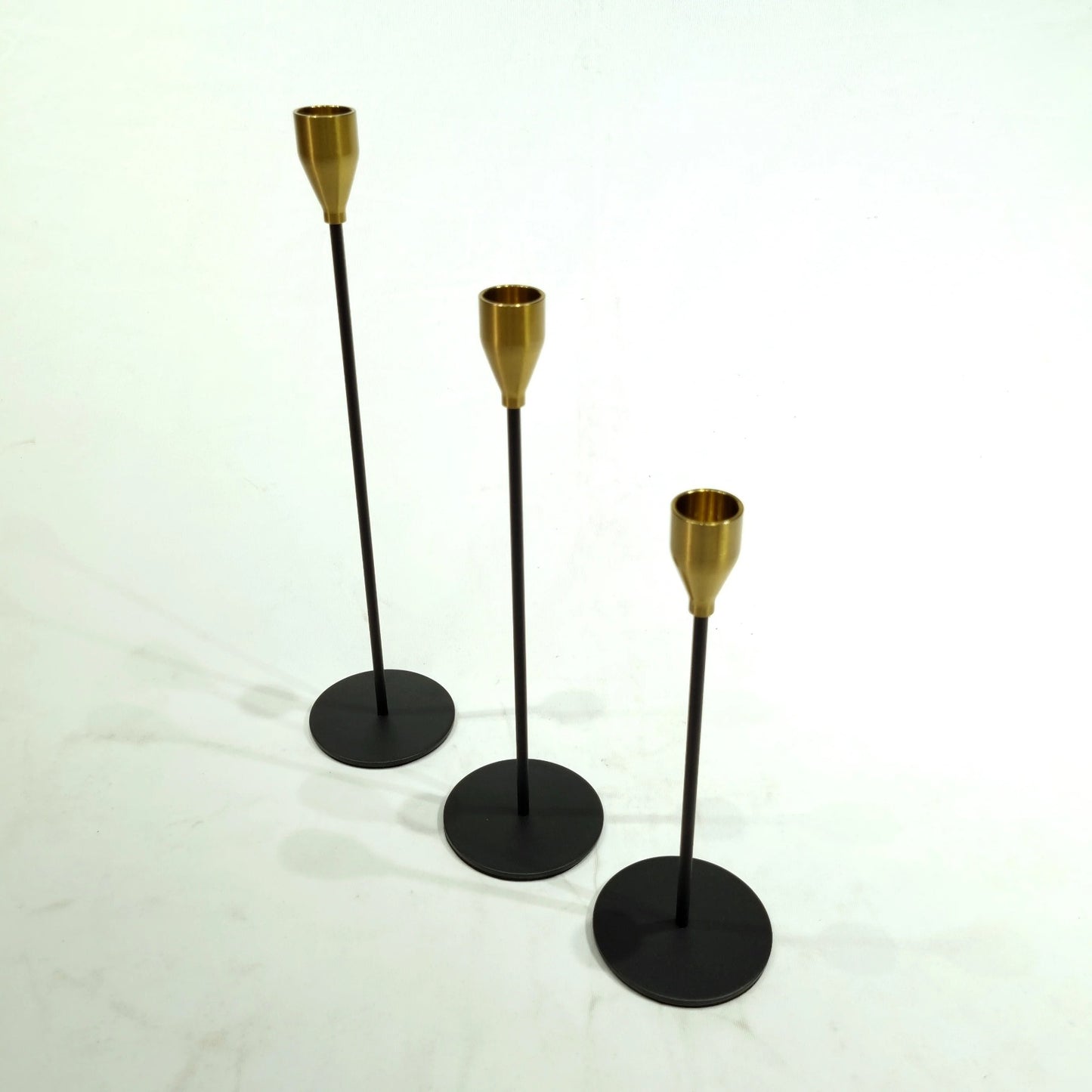 METALLIC CANDLE HOLDERS (3 PCS)