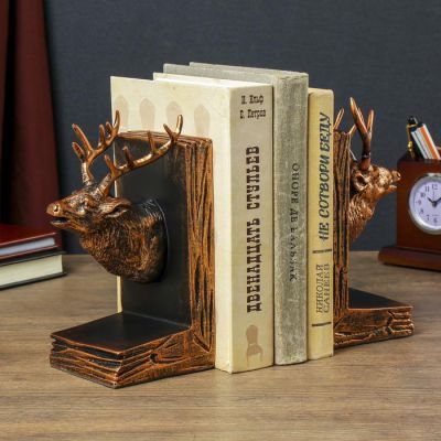 VINTAGE DEER DELIGHT BOOKEND