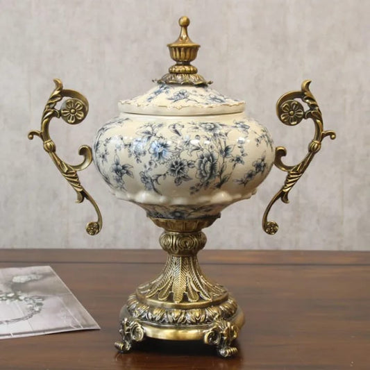 LUXURY LID CANDY WITH BRASS BASE & HANDLES