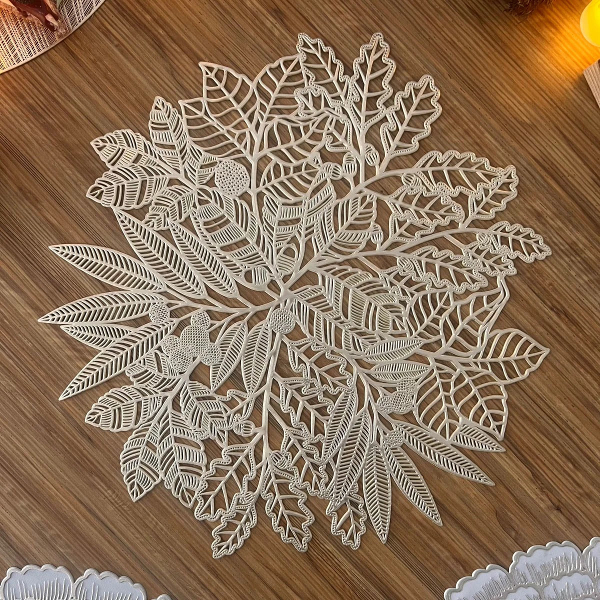 SPRING LEAVES PLACEMATS (SET OF 2)