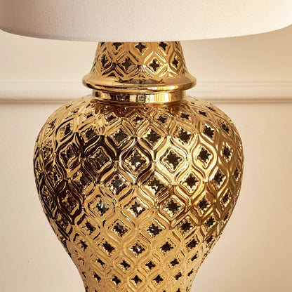 LUXURY TABLE LAMP WITH SHADE