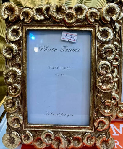 EXCLUSIVE  PHOTO FRAME (SET OF 2)