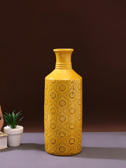 CRAVEN ESSENTIA VASE