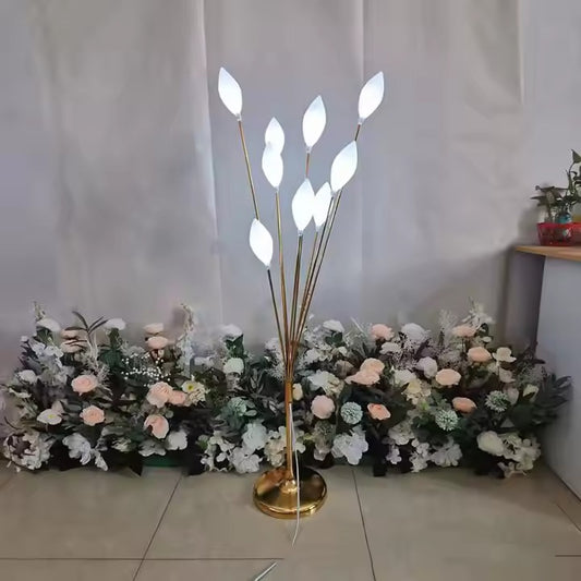 GOLDEN FLOOR LAMP
