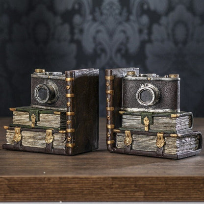 VINTAGE CAMERA BOOKEND