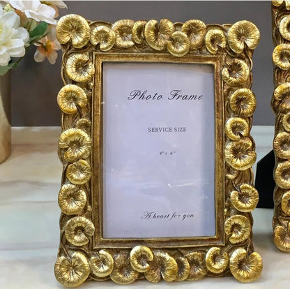 EXCLUSIVE  PHOTO FRAME (SET OF 2)