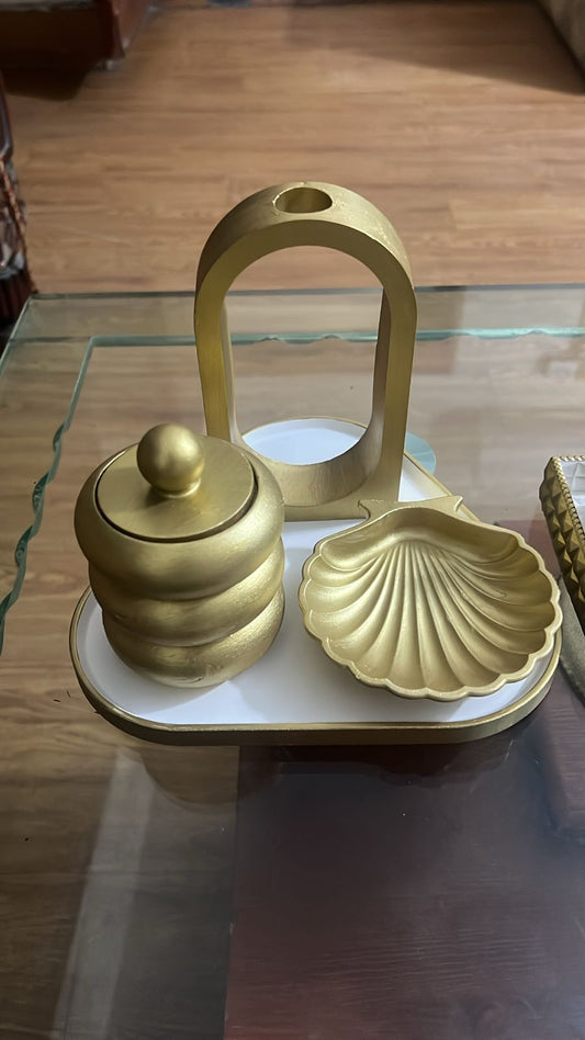 GOLDEN TRAY SET