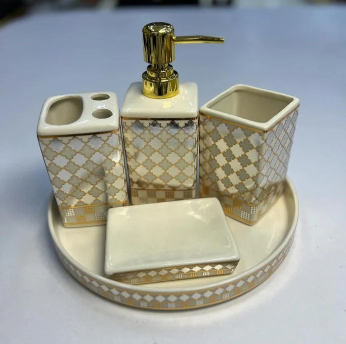 CERAMIC BATH SET WITH TRAY