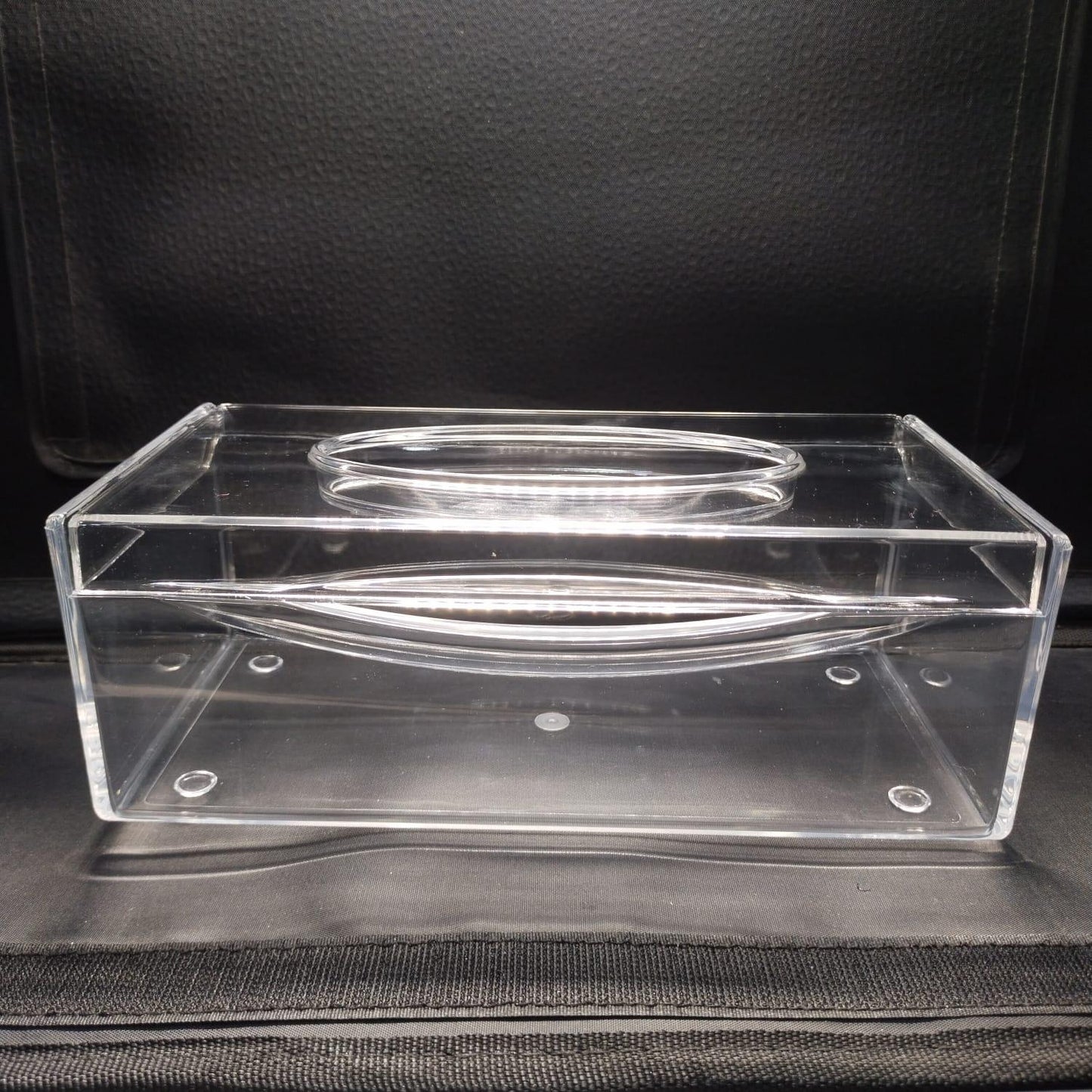 ELEGANT ACRYLIC TISSUE BOX