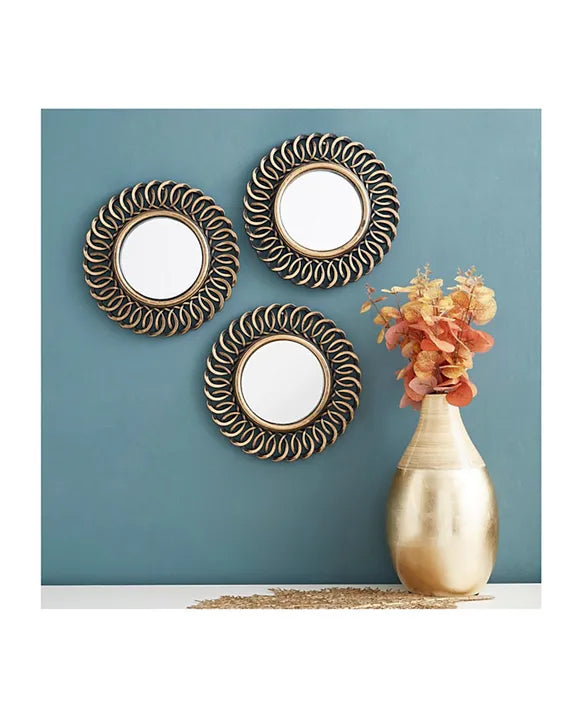 DECORATIVE HANGING MIRRORS