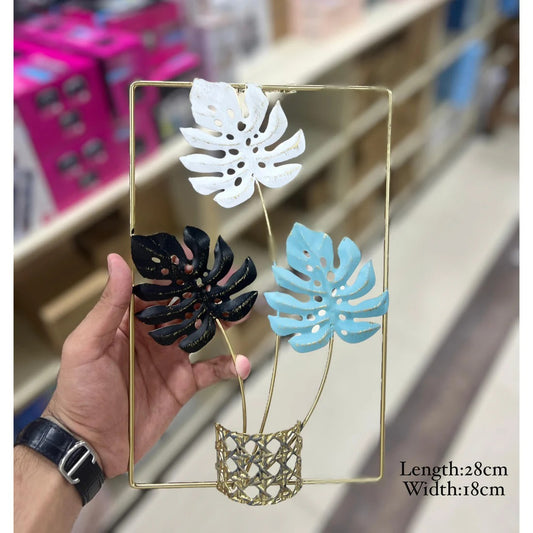 METALLIC LEAFLET WALL DECOR