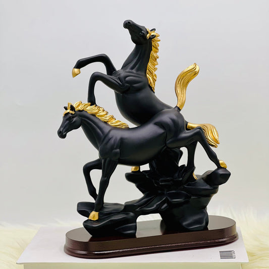 CLASSIC MATTE HORSES STATUE