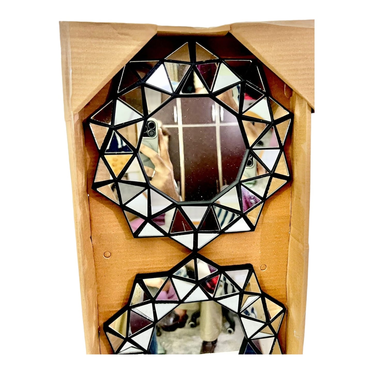 DECORATIVE WALL HANGING MIRRORS