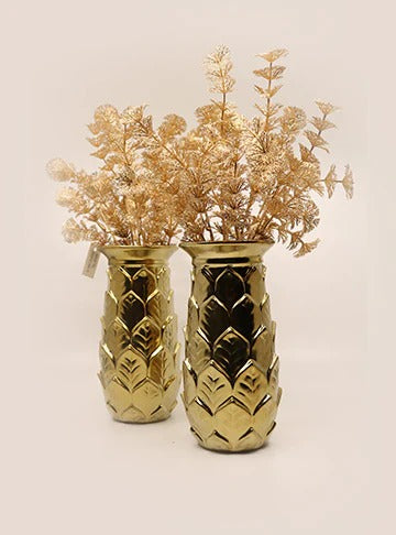GOLDEN TEXTURE VASE