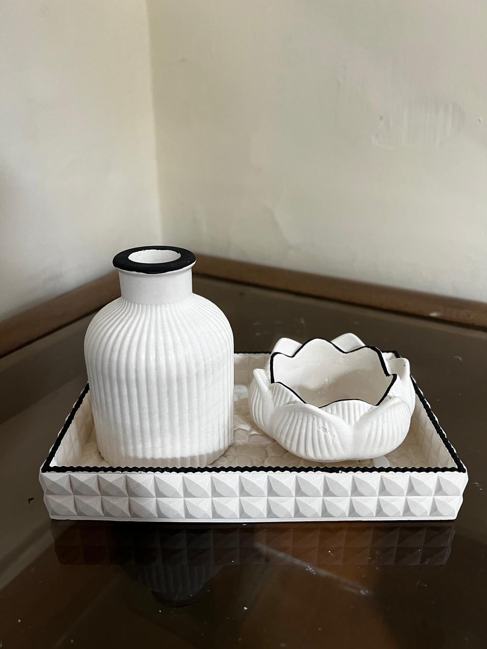 CONCRETE TRAY SET